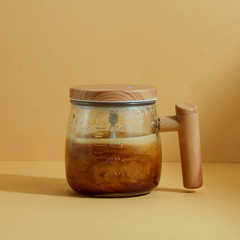 Classic Elegance Self-Stirring Mug – Automatic Mixing Cup